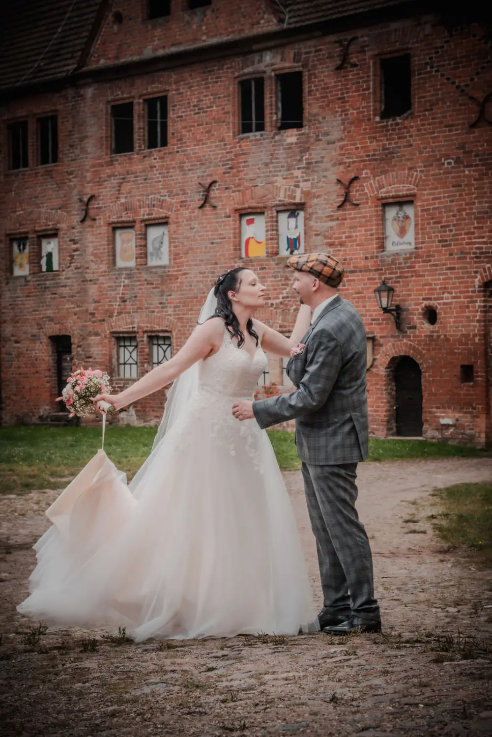 Ein Hochzeitspaar von Burgcafe